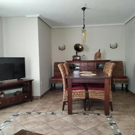 Lahuerta Apartment *