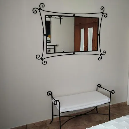 Lahuerta Apartment *